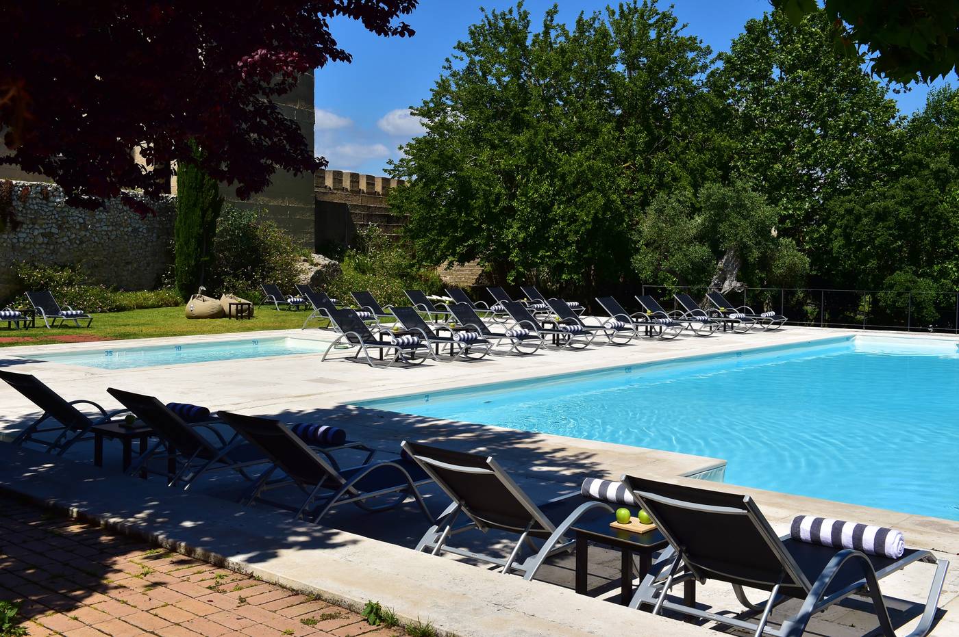 Pousada-Castelo-de-Alcacer-do-Sal-Pool-43