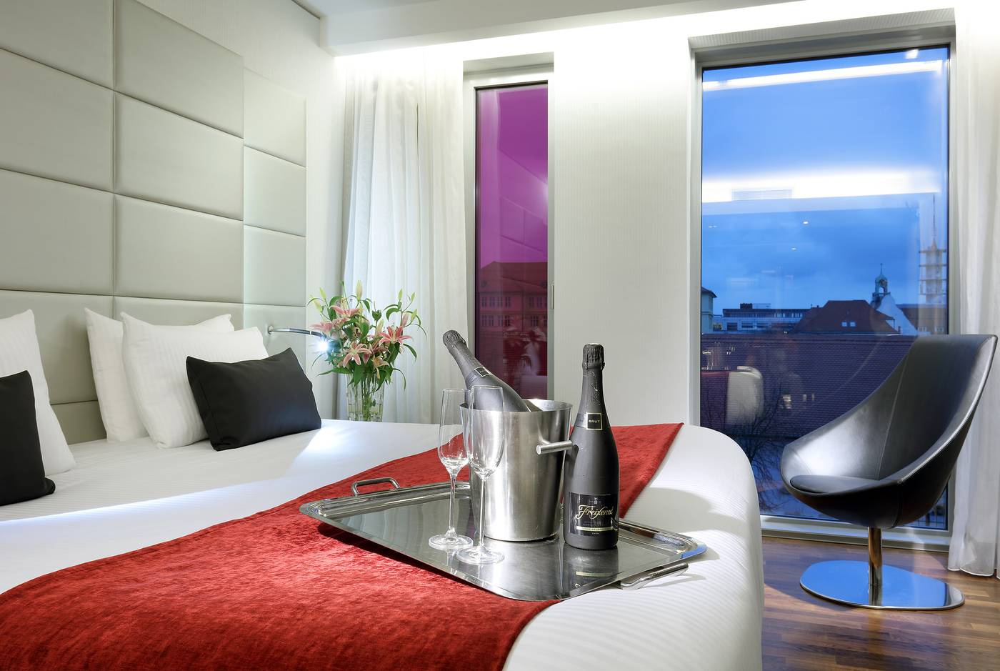 Eurostars-Grand-Central-Room-5