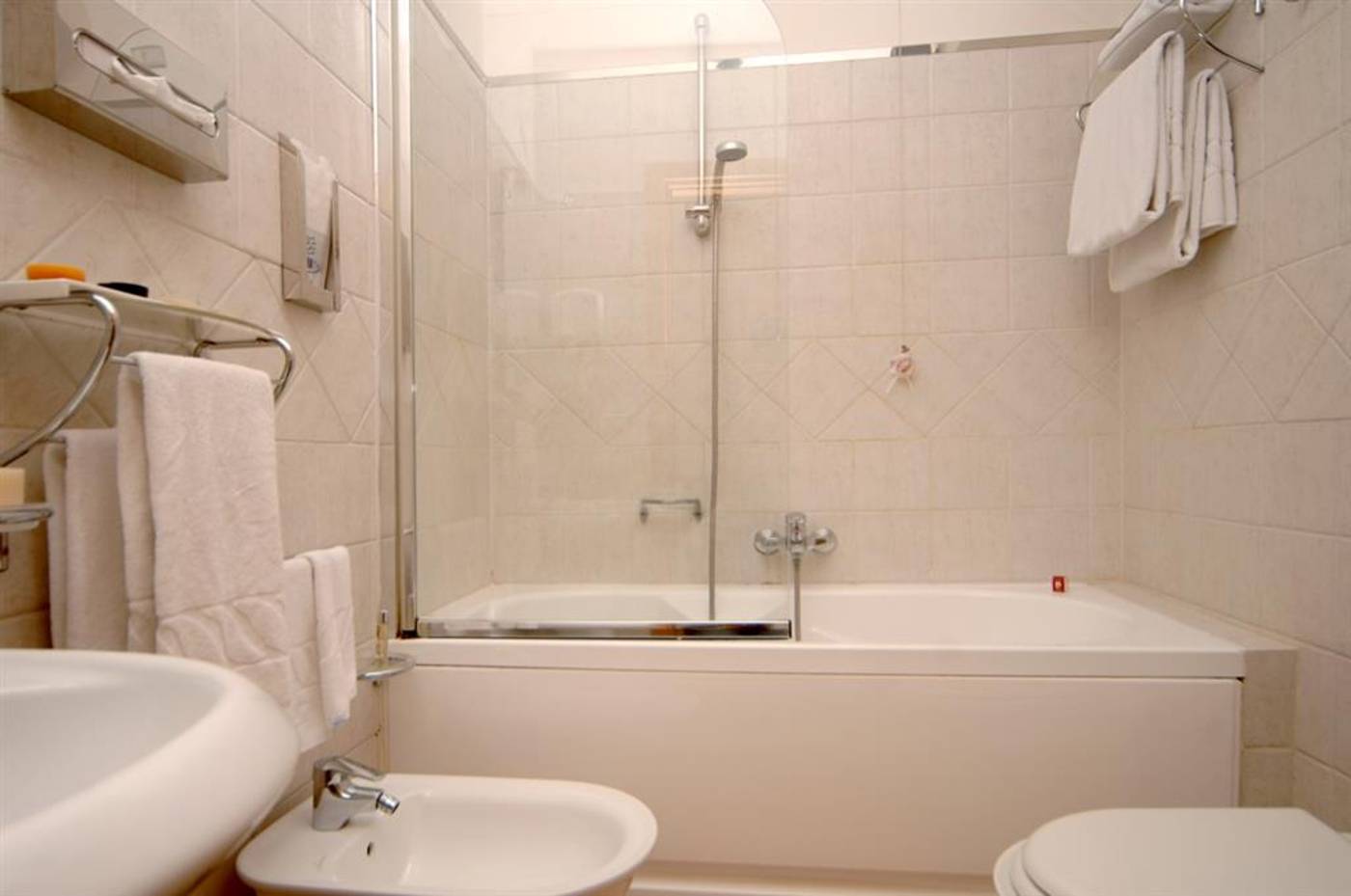 Hotel-Franklin-feel-the-sound-Room-25