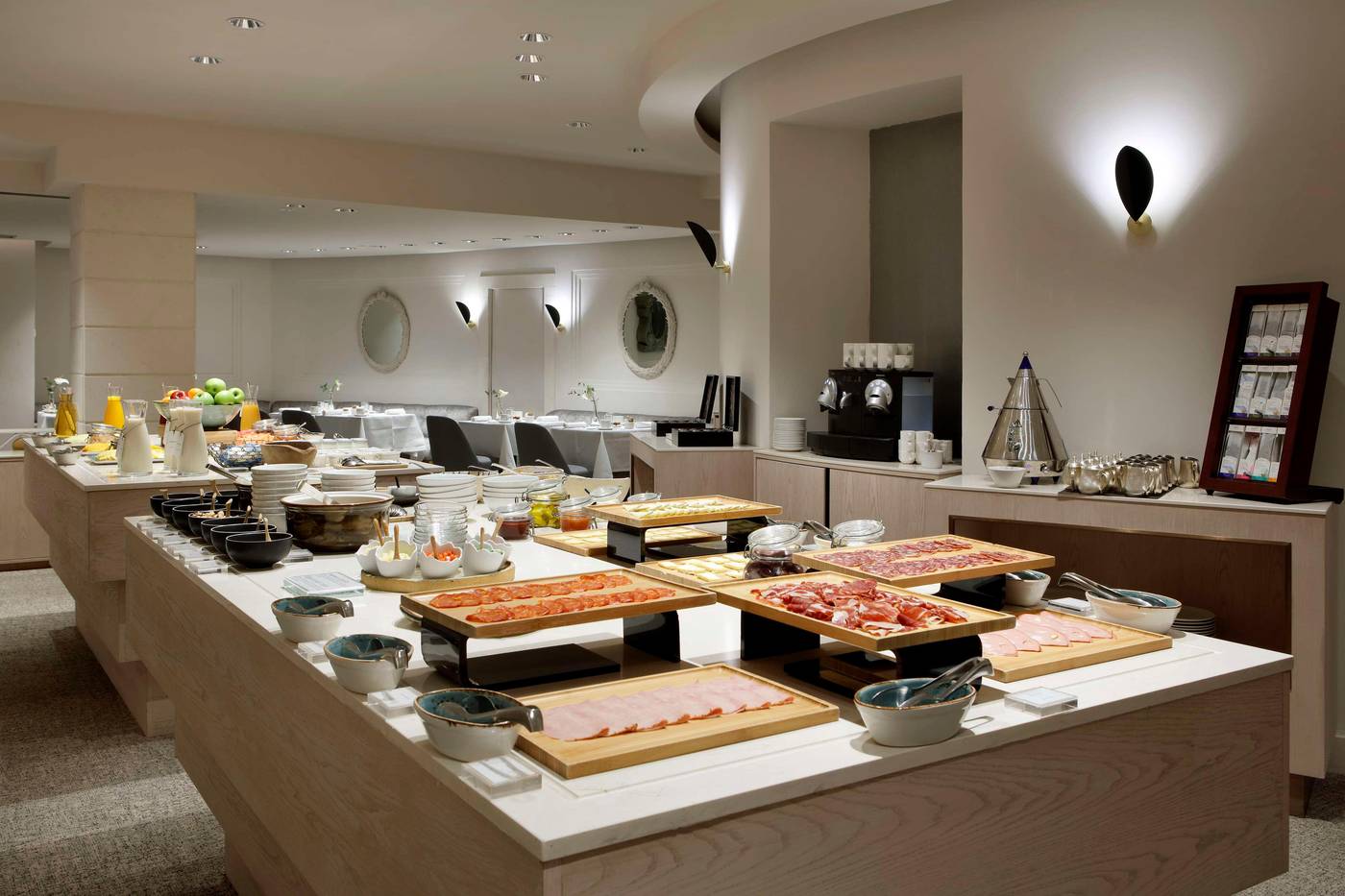 Hyatt-Regency-Hesperia-Madrid-Restaurant-51