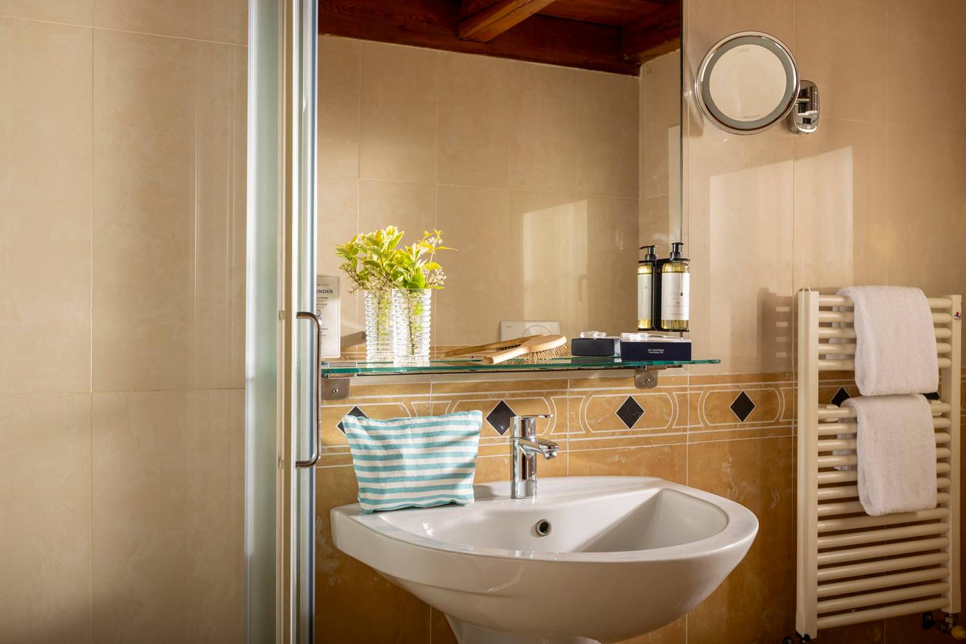 Venezia-2000-Room-50