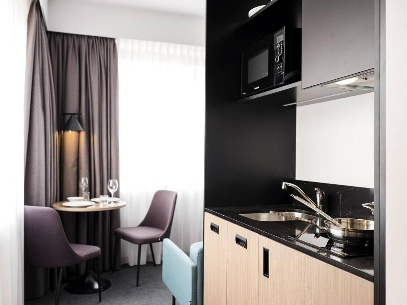 Executive-Residency-by-Best-Western-Amsterdam-Airport-Room-43