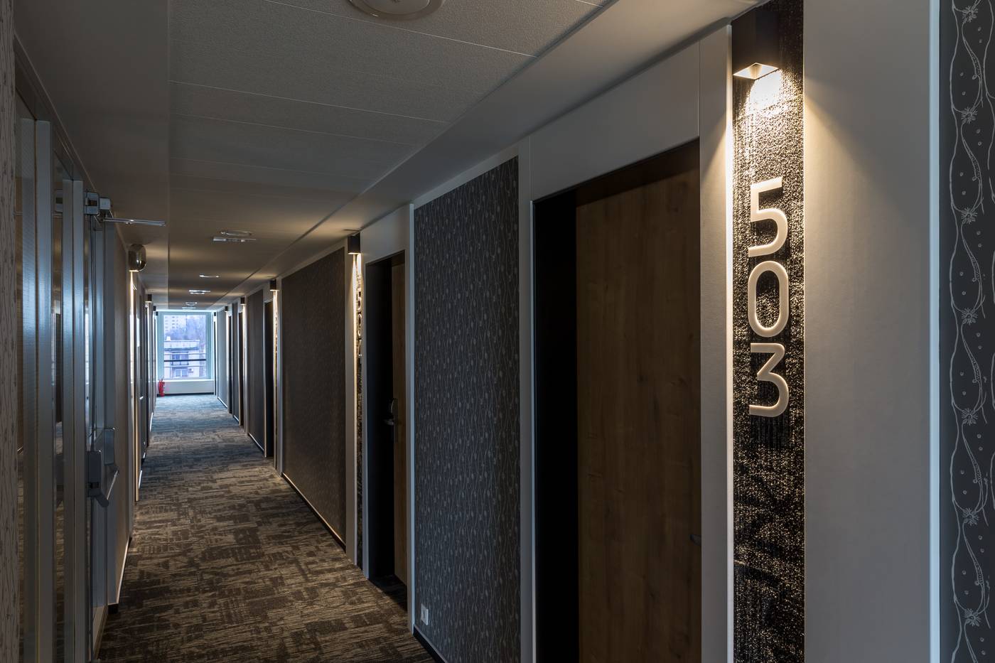 Hotel M-Slovenia-LJUBLJANA-Lobby-5