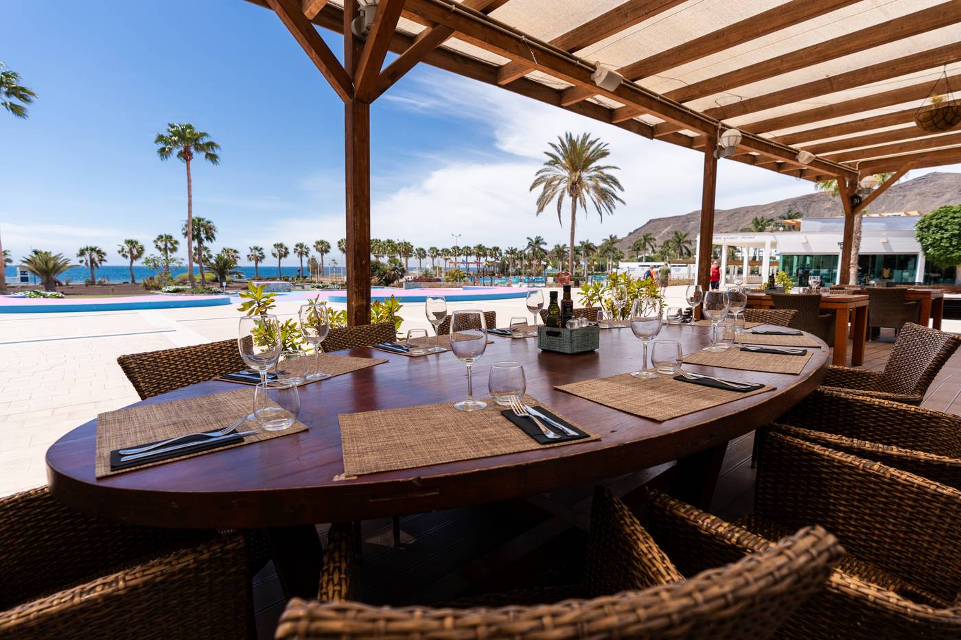 Playitas-Aparthotel-Restaurant-22