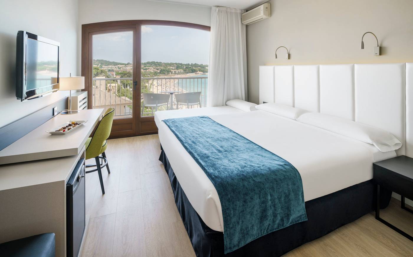 Ilunion-Caleta-Park-Room-22