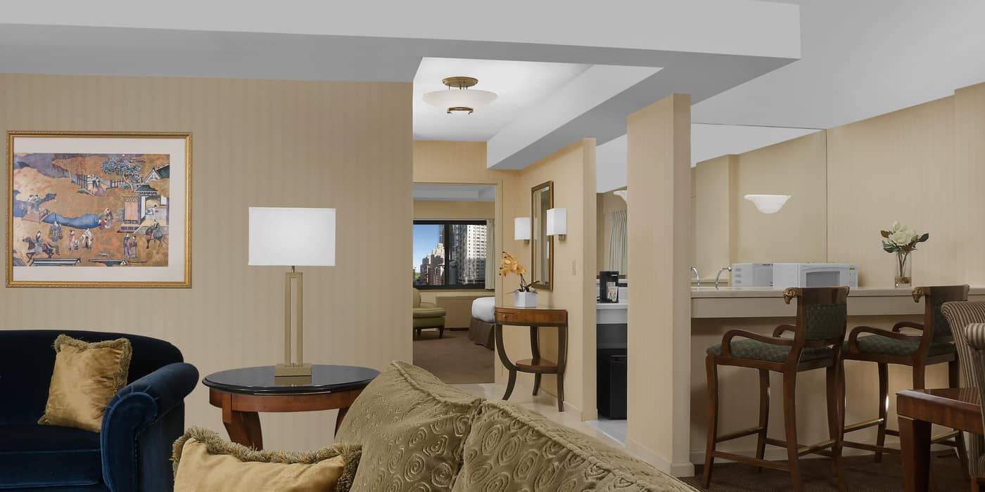 The-Manhattan-at-Times-Square-Hotel-Room-6