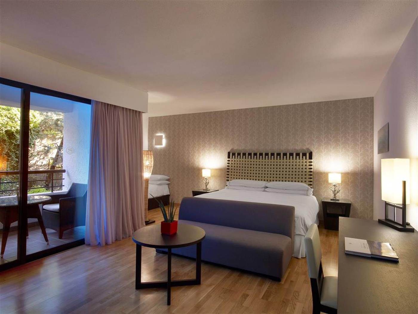Sheraton-Rhodes-Resort-General-view-32