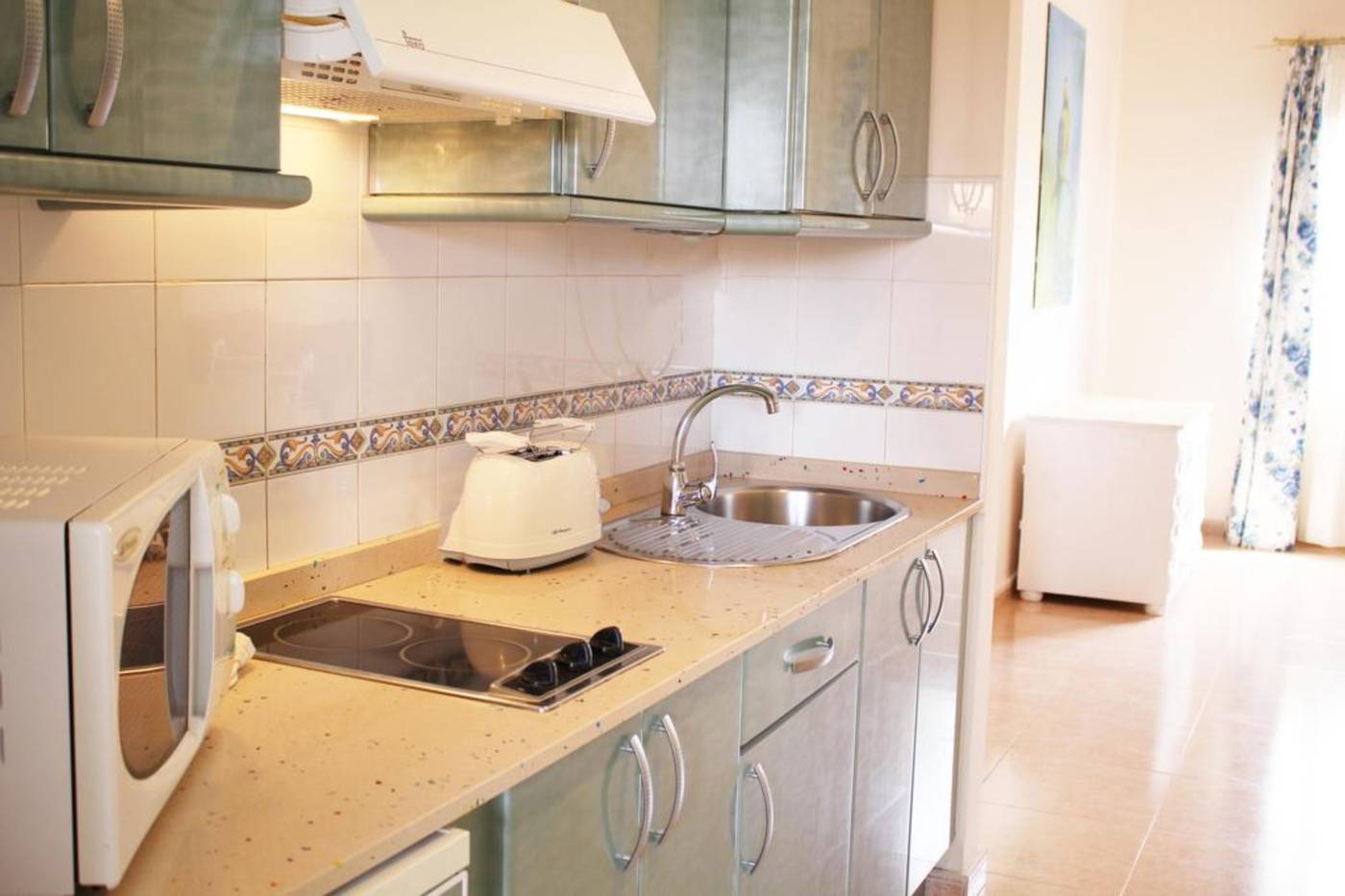 Oasis-Papagayo-Sport---Family-Room-38