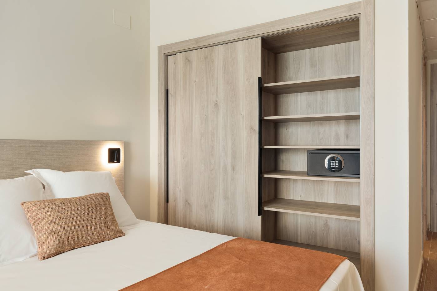 Best-Oasis-Tropical-Room-45