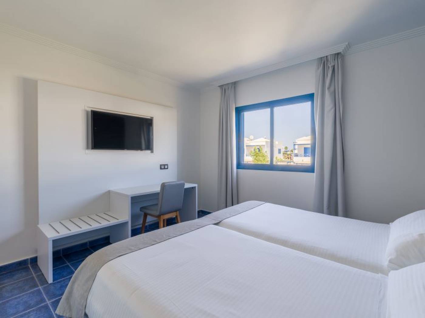 Hotel-LIVVO-Mirador-Papagayo-Room-36