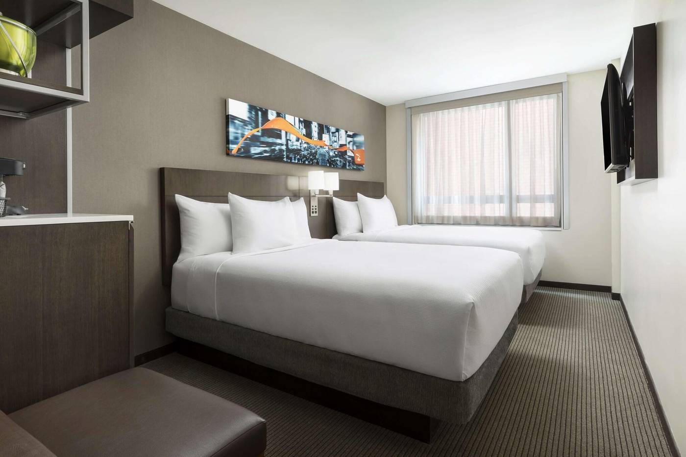 Hyatt-Place-New-York-City---Times-Square-Room-5