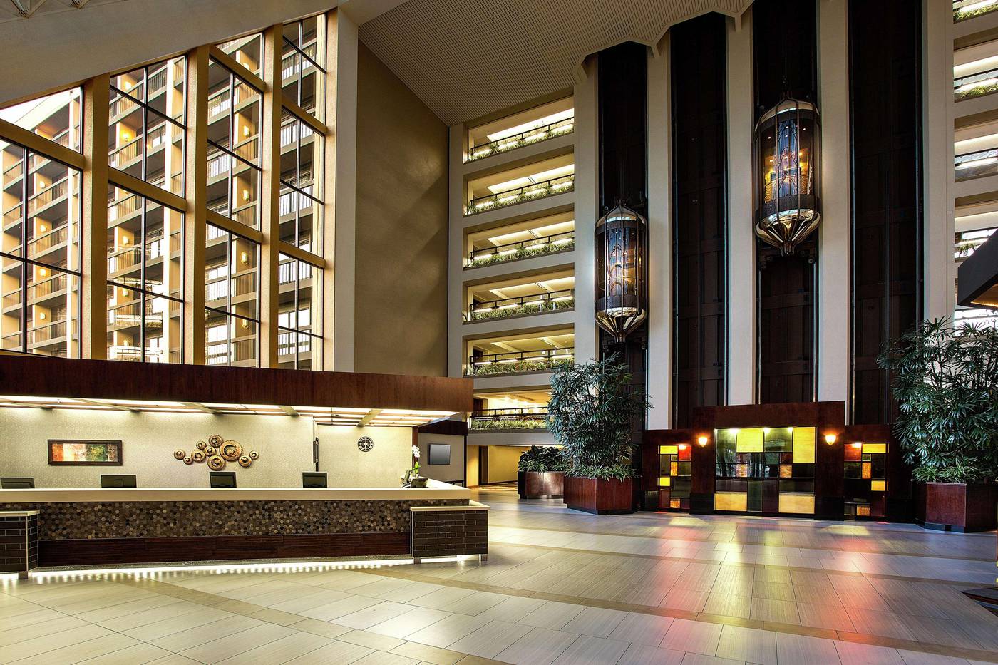 Hilton Bellevue-United States-BELLEVUE-Lobby-9