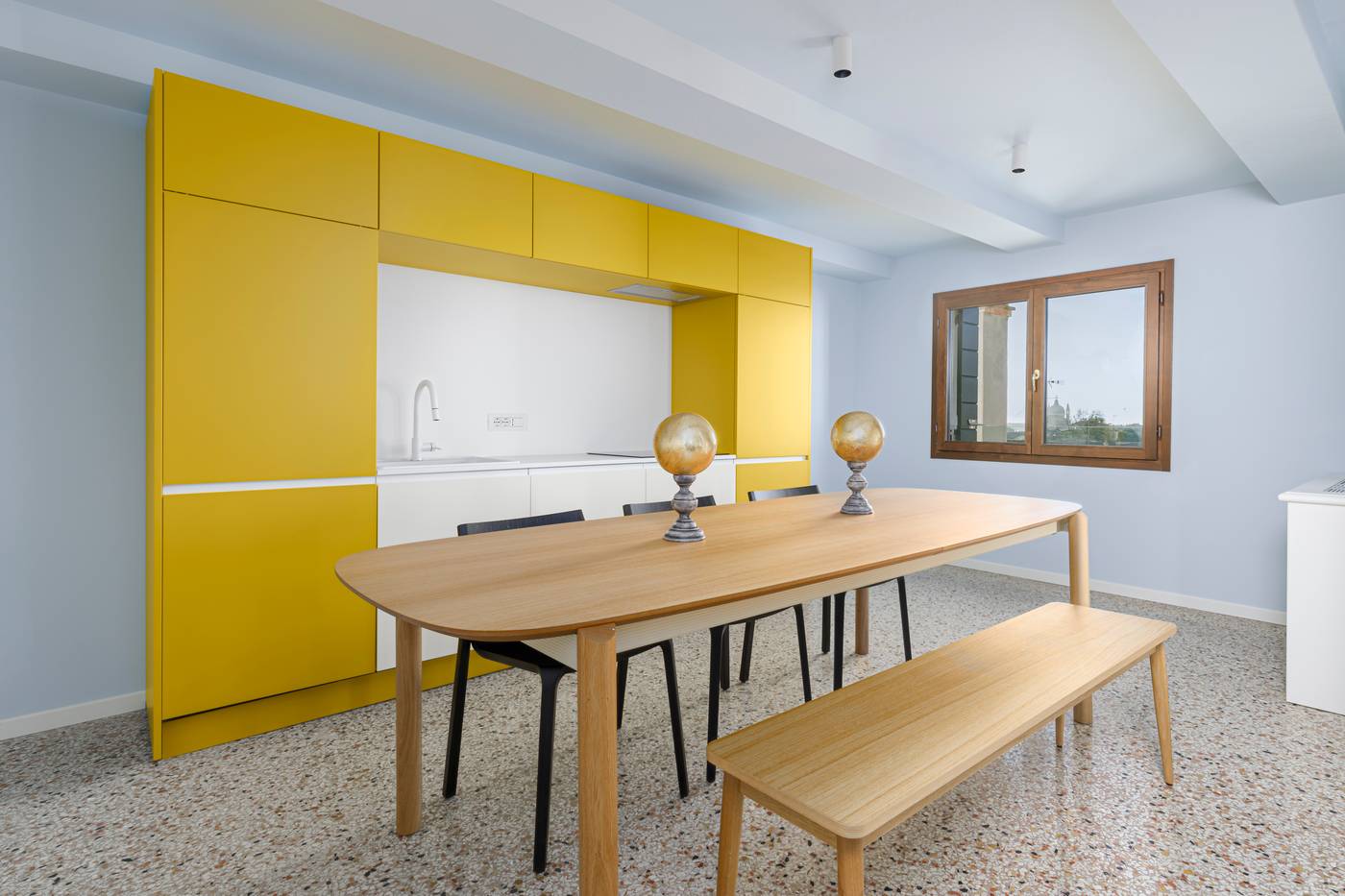 Palazzo-Dei-Fiori-By-Room-Mate-Room-19