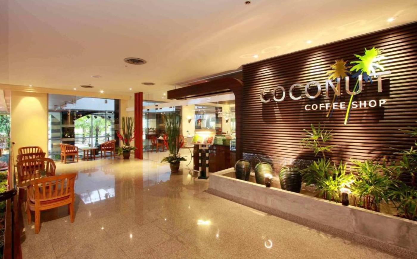 Royal-Paradise-Restaurant-63