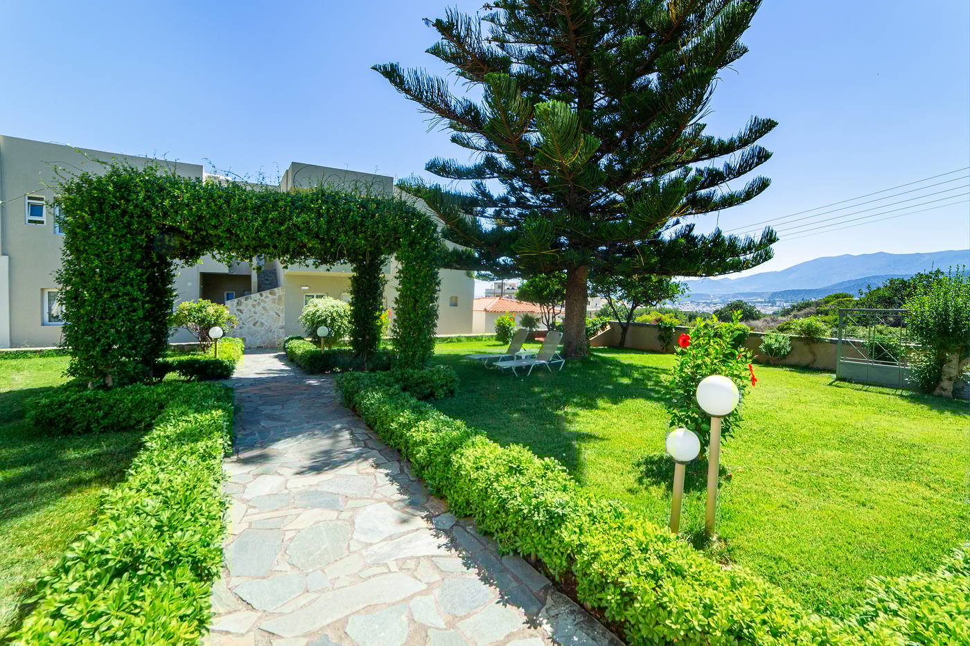 Villa-Mare-Monte-General-view-9