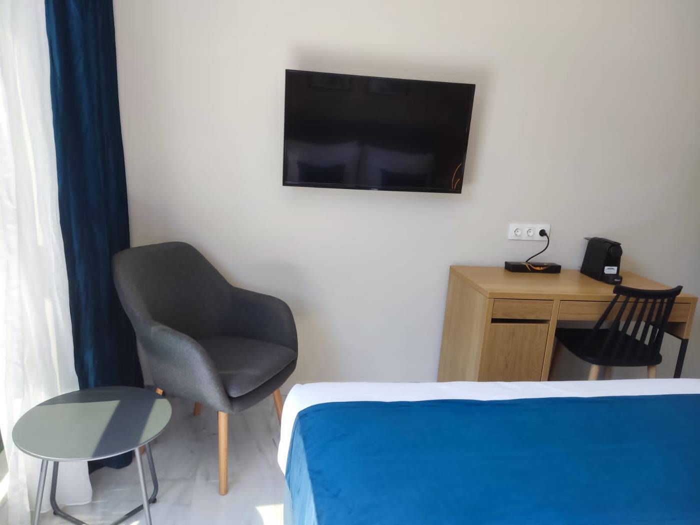 Trendy-By-Athens-Prime-Hotels-Room-39