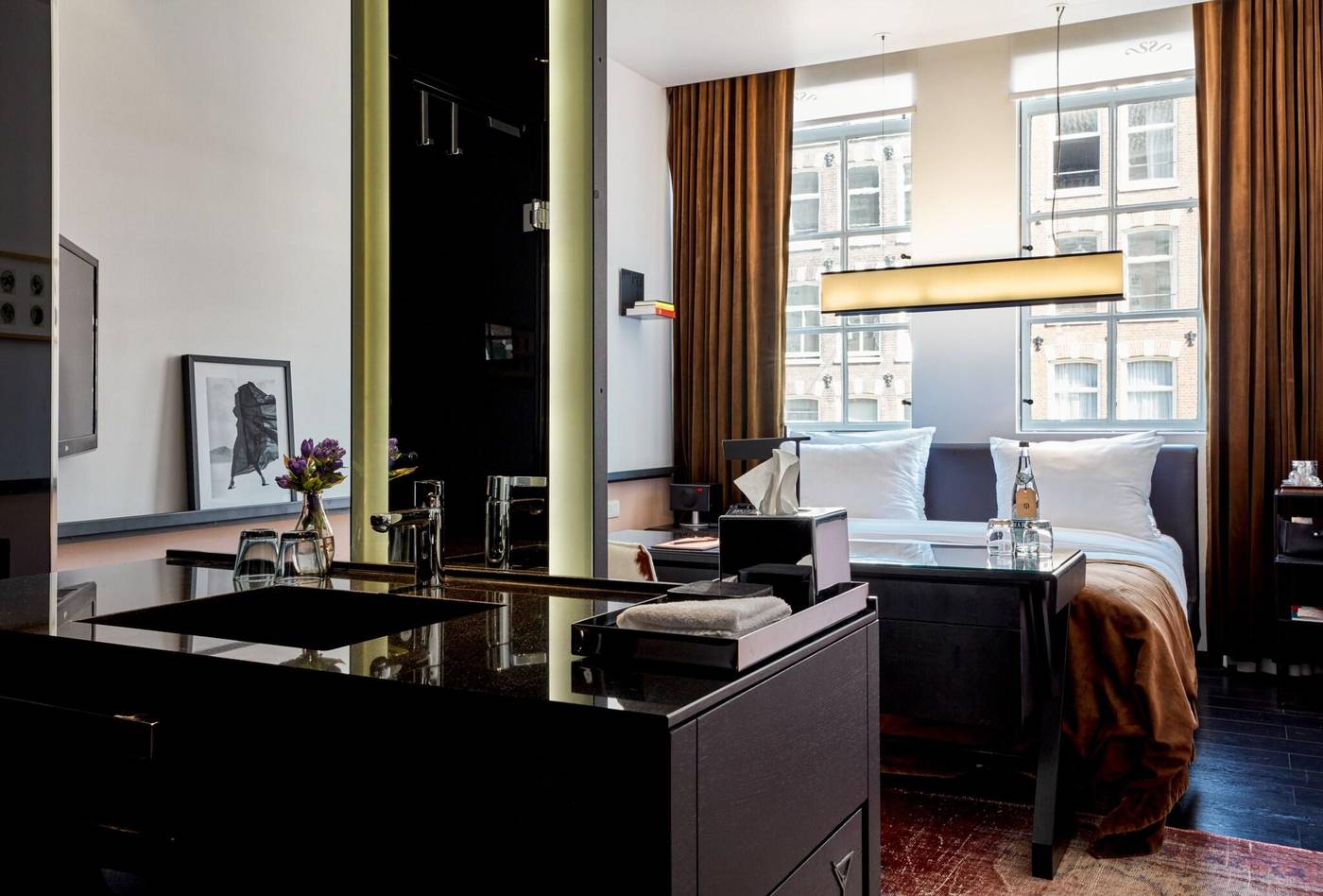 SIR-Albert-Hotel--part-of-Sircle-Collection-Room-25