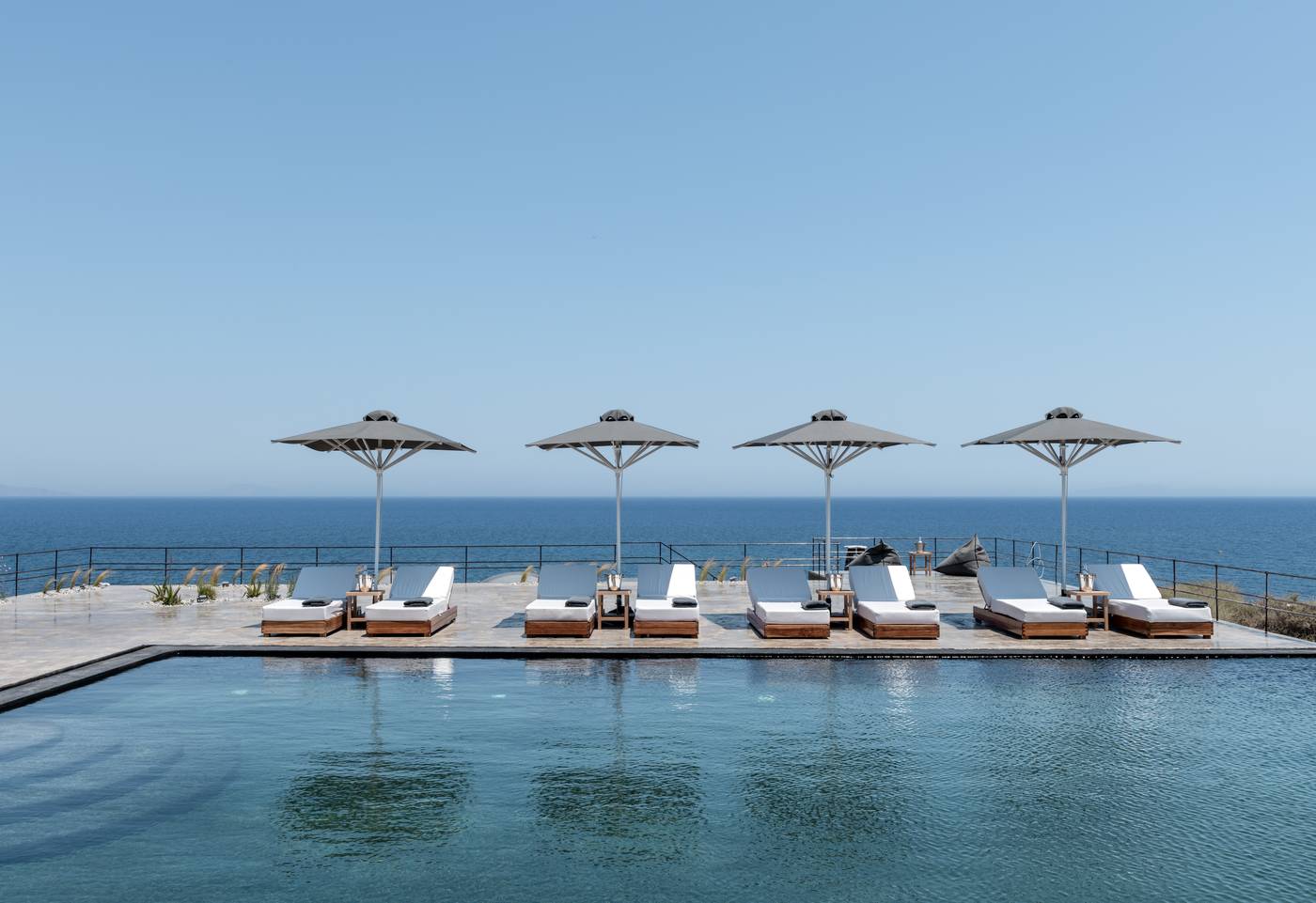 Colombos Beachfront-Greece-SANTORINI-General view-1