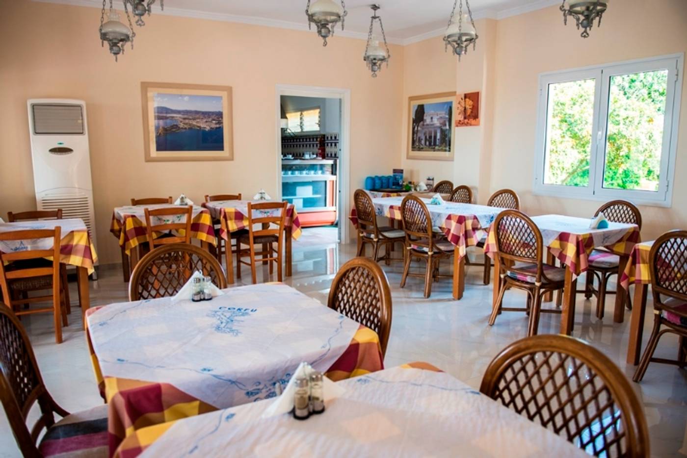 Penelope-Restaurant-29
