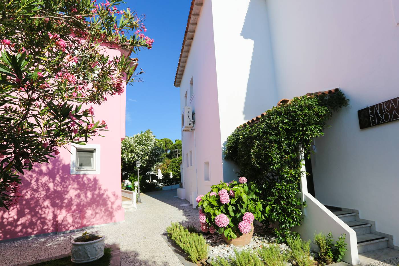 Mandraki-Village--General-view-16