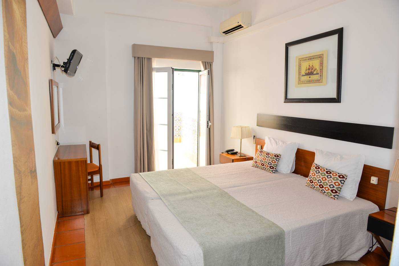 Lagosmar-Room-2
