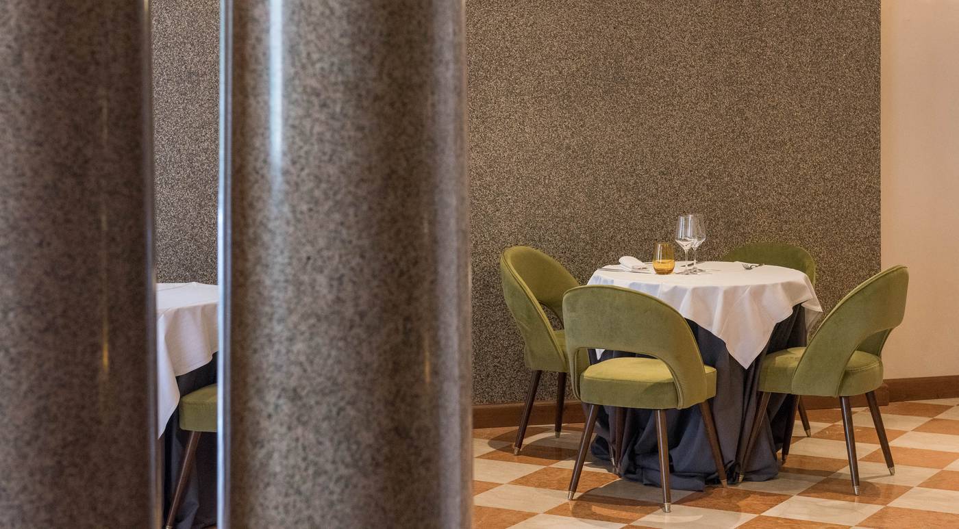 Sonder-Salute-Palace-Restaurant-19