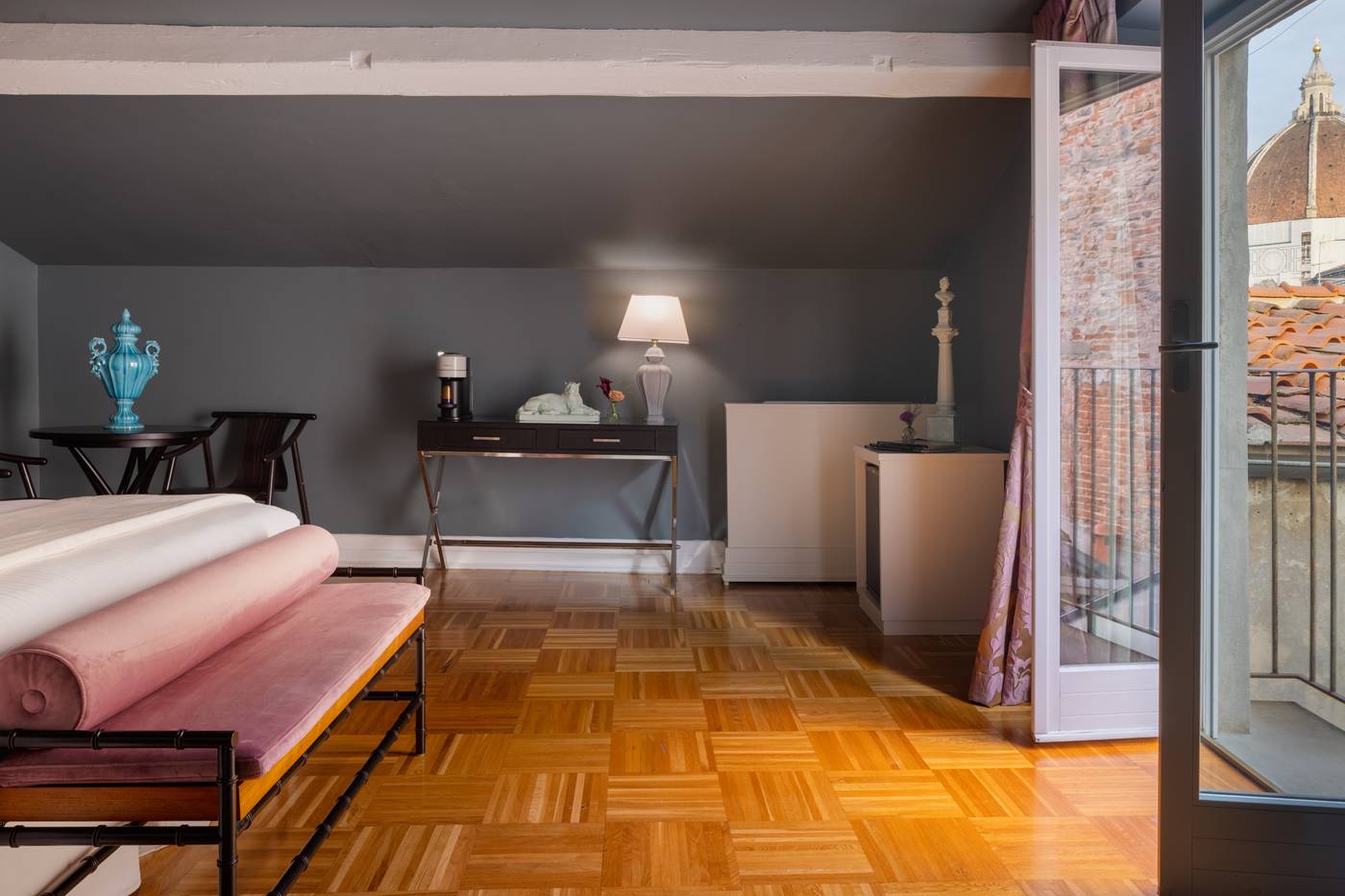 Hotel-Number-Nine-Room-10