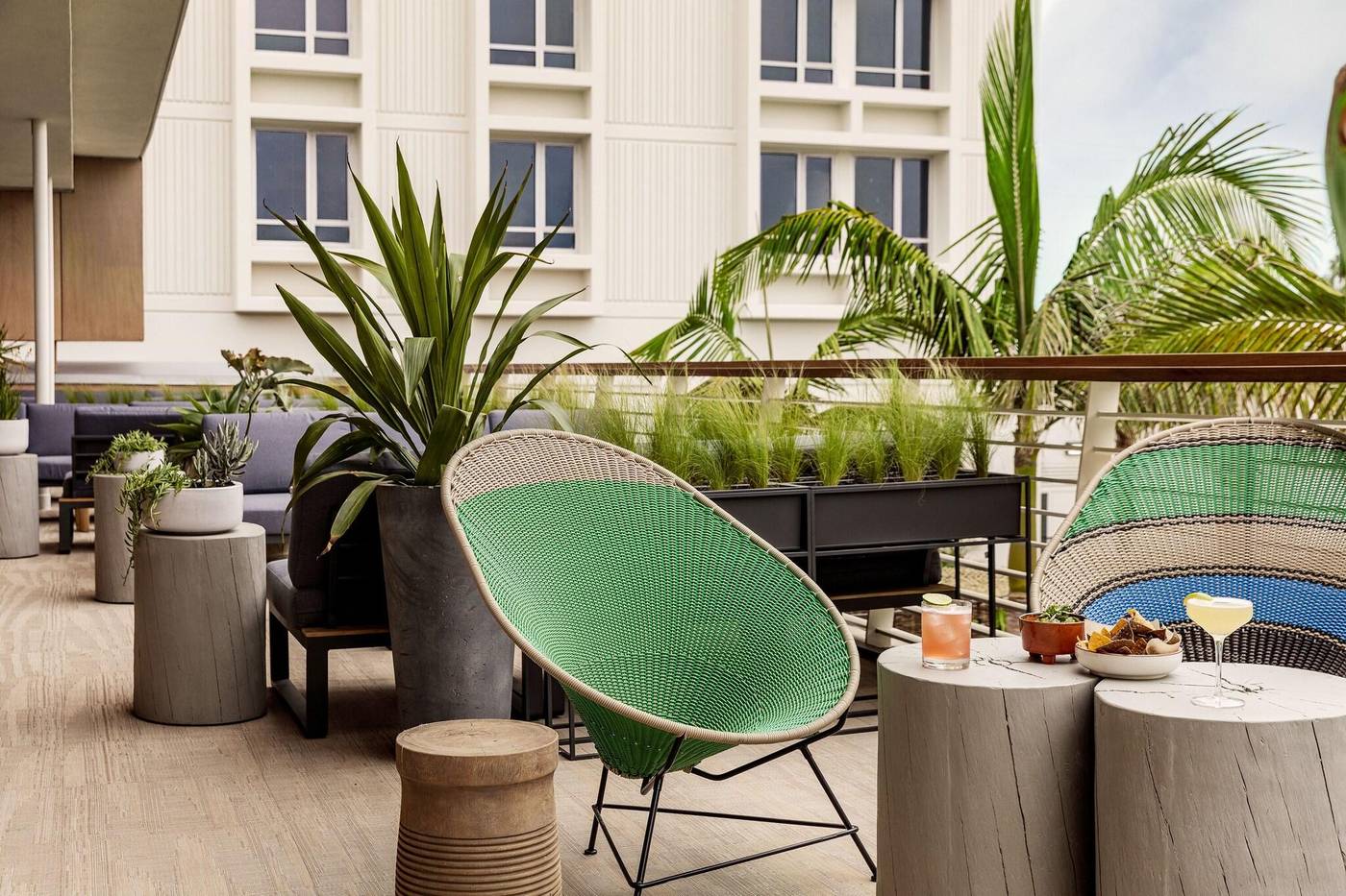 Custom-Hotel-Restaurant-43