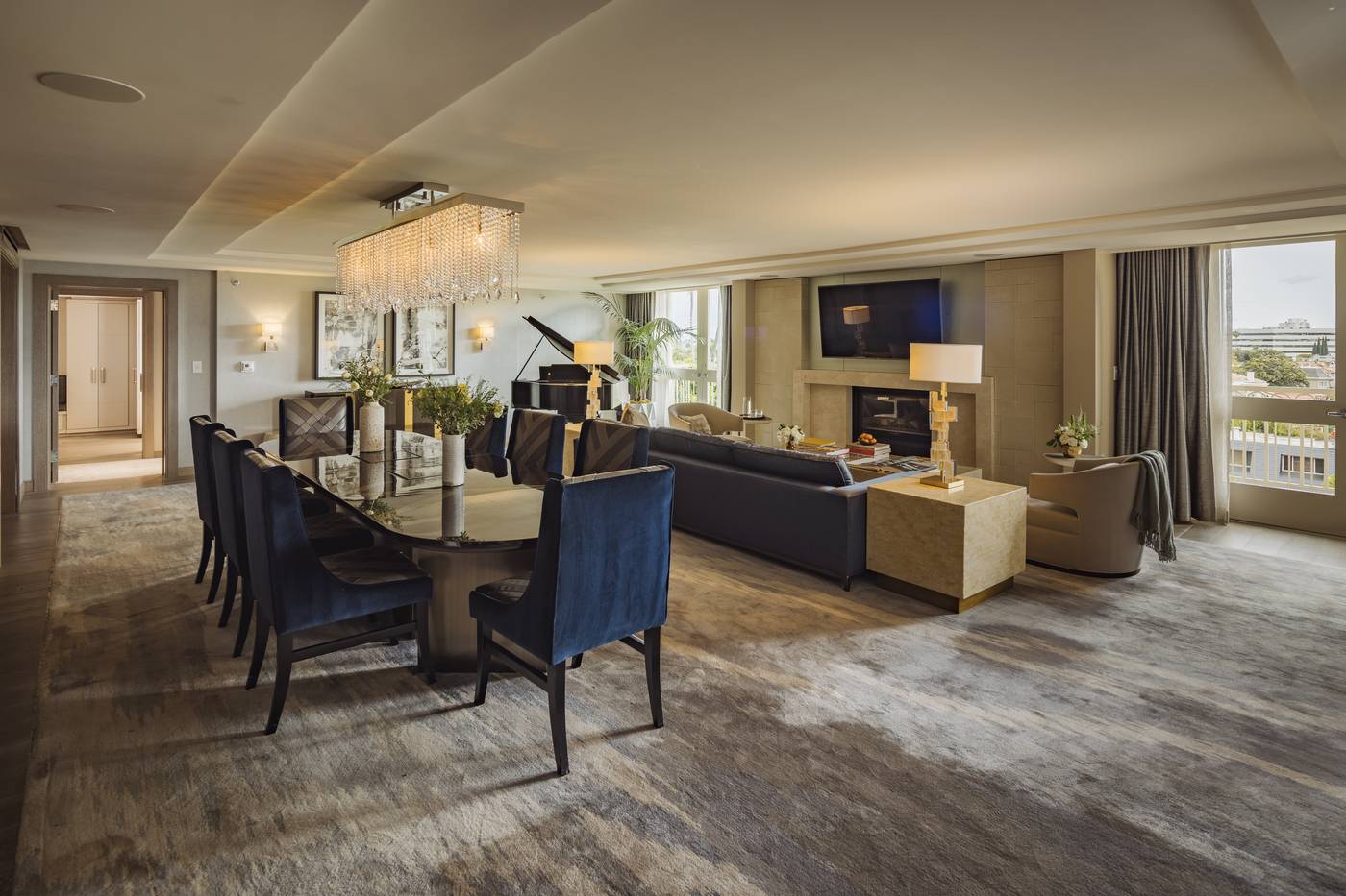 L-Ermitage-Beverly-Hills-Room-9