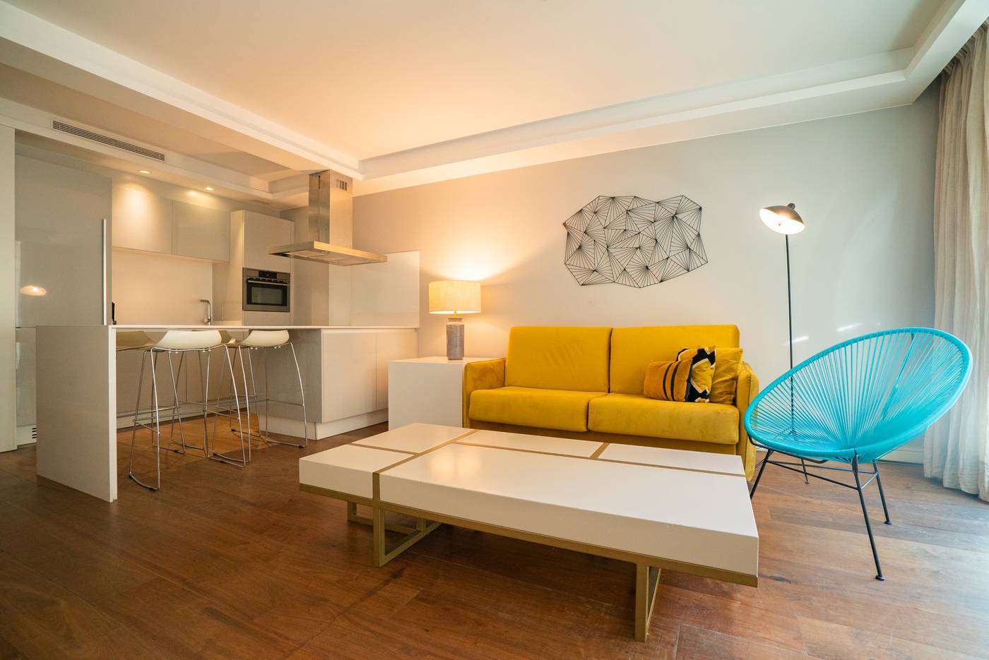 Gran-Via-Centric-II-Room-21