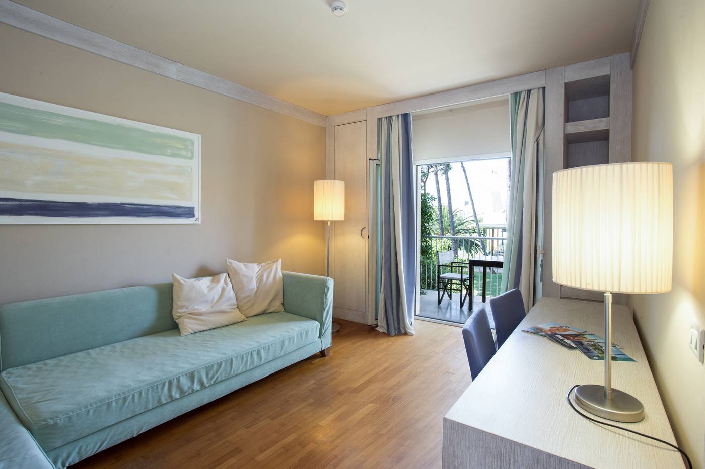TH-Tirrenia---Green-Park-Resort-Room-18
