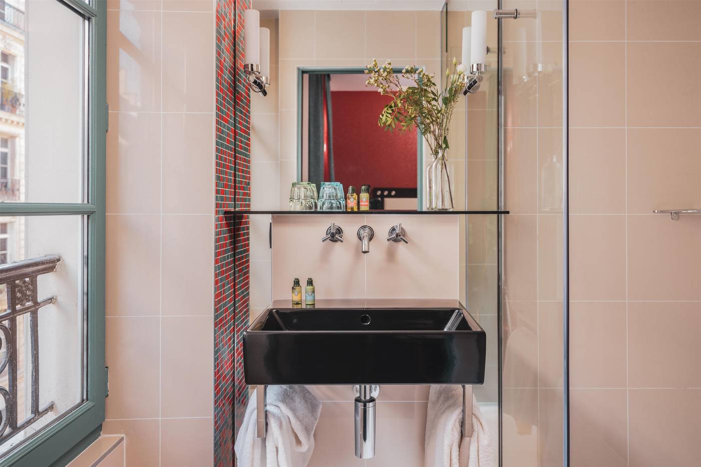 Le-Petit-Paris-Room-45