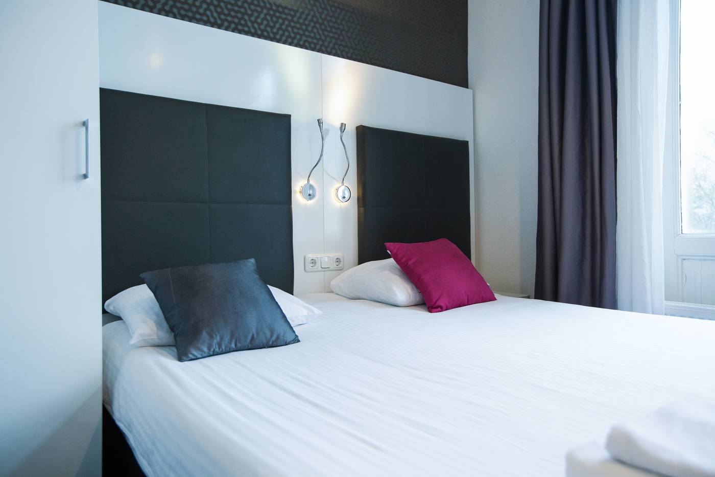 Hotel-Vossius-Vondelpark-Room-5
