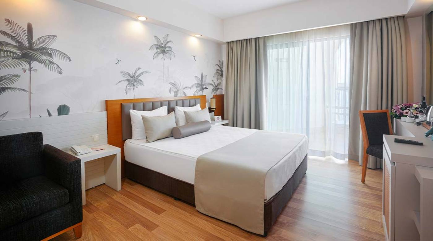 Diamond-Beach-Hotel---SPA-Room-16