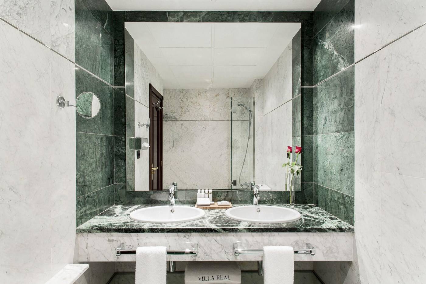 Hotel-Villa-Real-Room-41