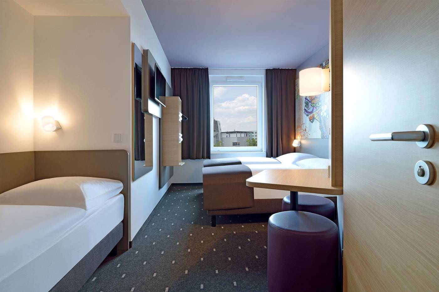 B-B-Hotel-Koln-Ehrenfeld-Room-5