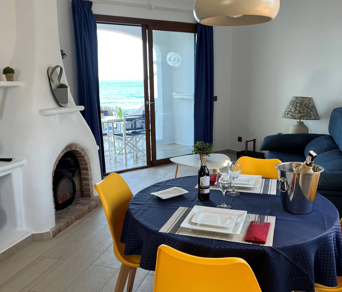 El-Bergantin-Menorca-Club-Room-20