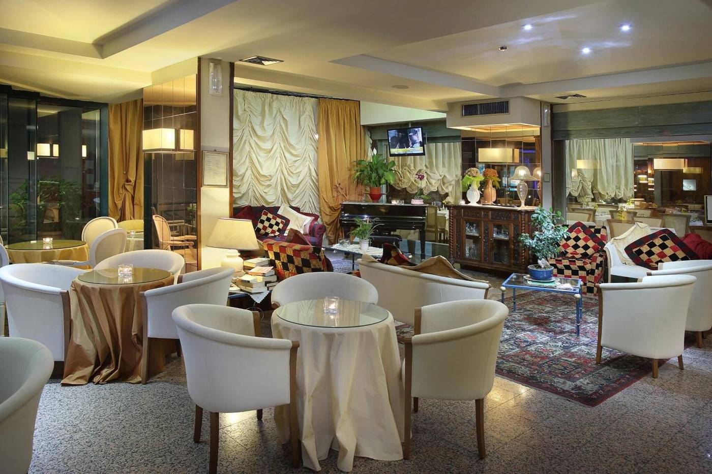 Nuovo-Savi-Restaurant-1