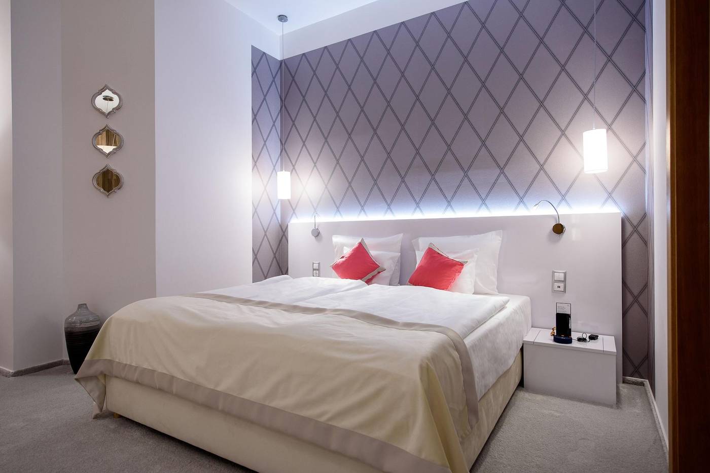 Karoly-Corner-Residences-Room-48