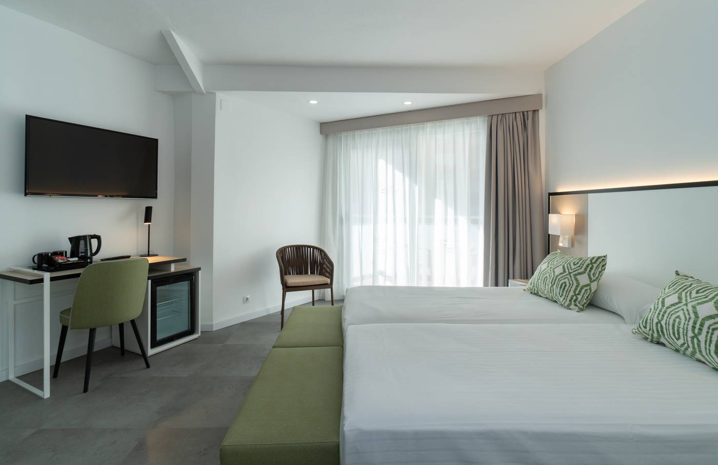 Medplaya-Hotel-Regente-Room-13