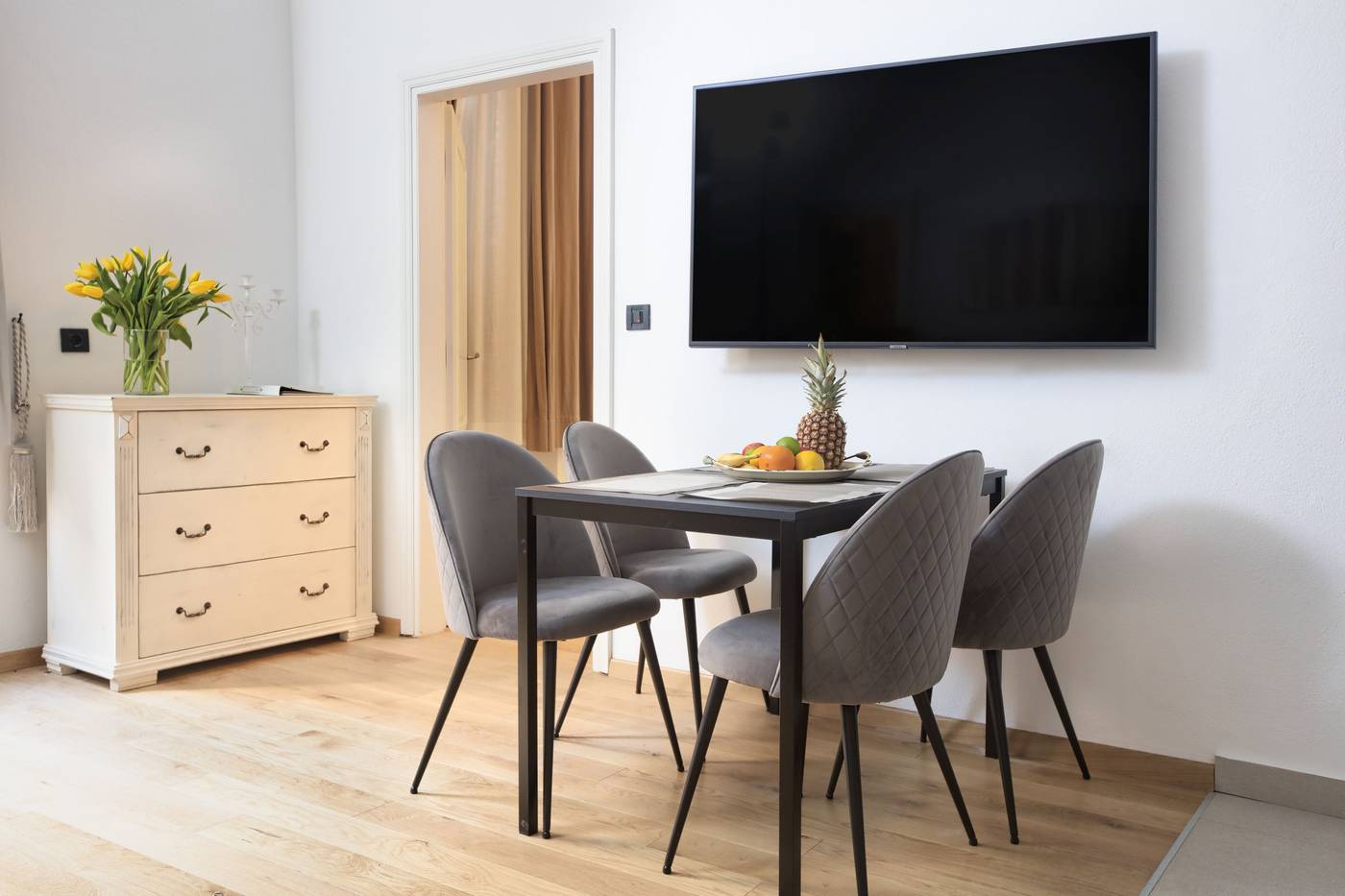 Palmotta-Palace-Room-37