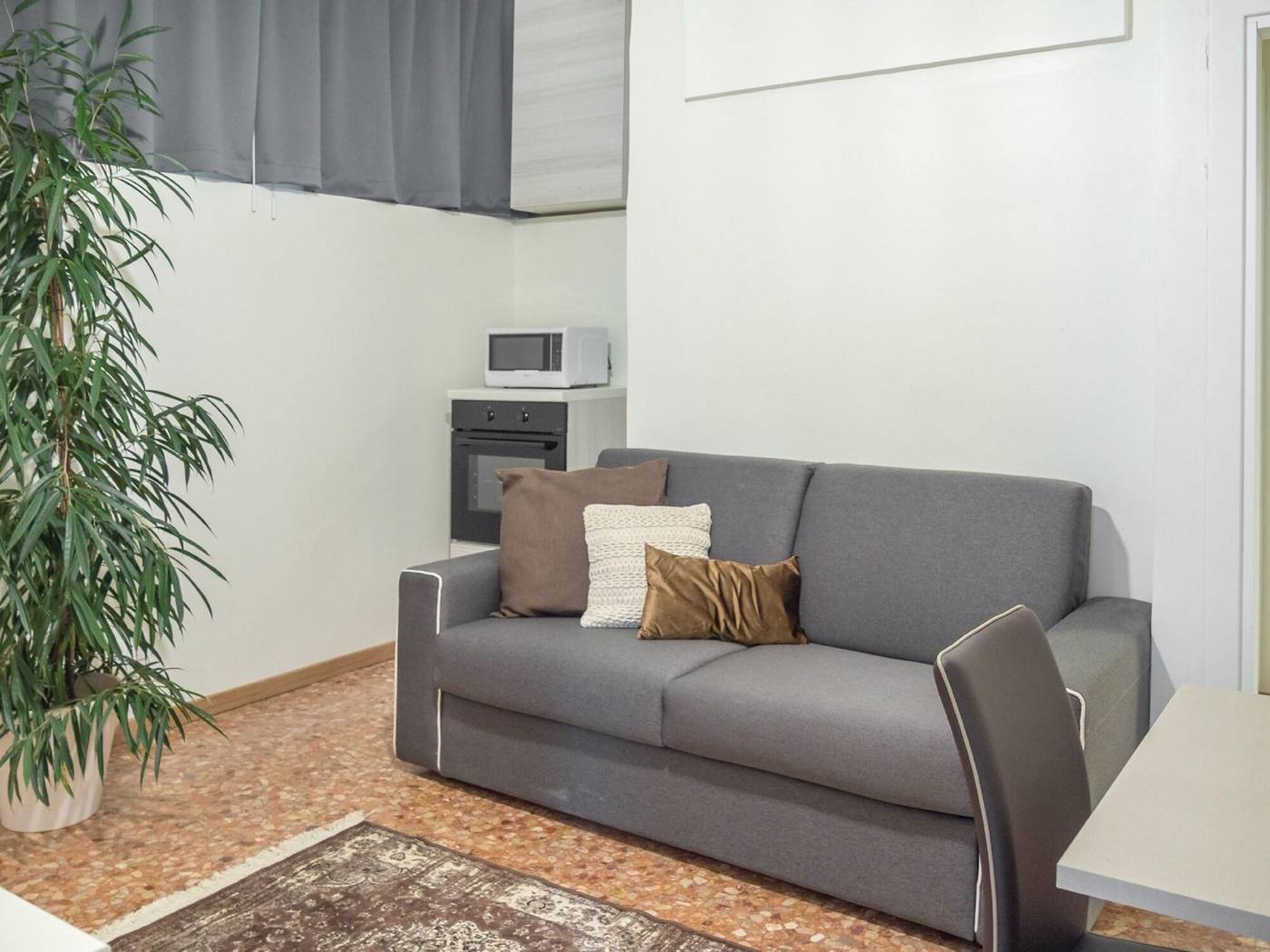 Grand-Canal-Suites-Room-34