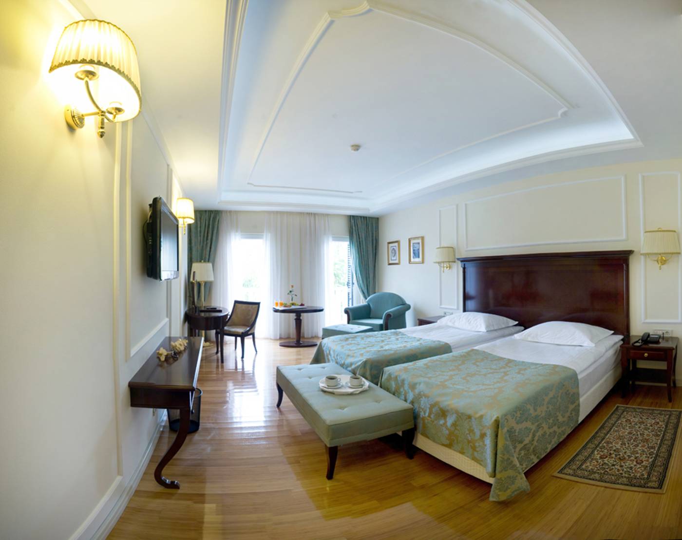 President-Solin-Room-27