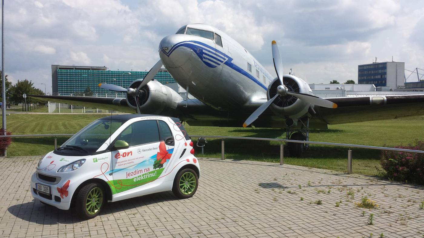 Holiday-Inn-Prague-Airport-General-view-7