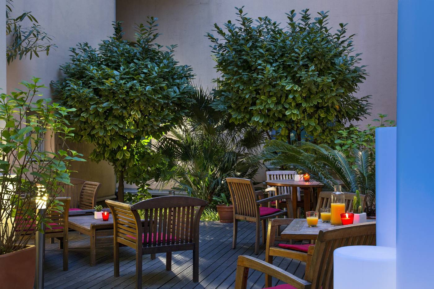 Citadines-Croisette-Cannes-Terrace-2