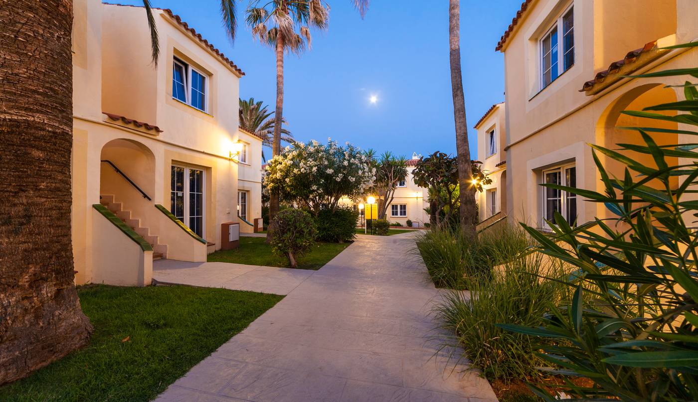 Apartamentos-Globales-Binimar-General-view-12