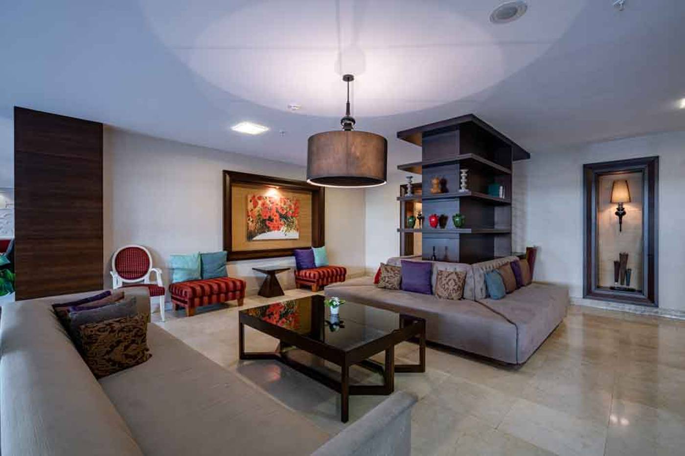 Palmeras-Beach-Hotel-Lobby-32