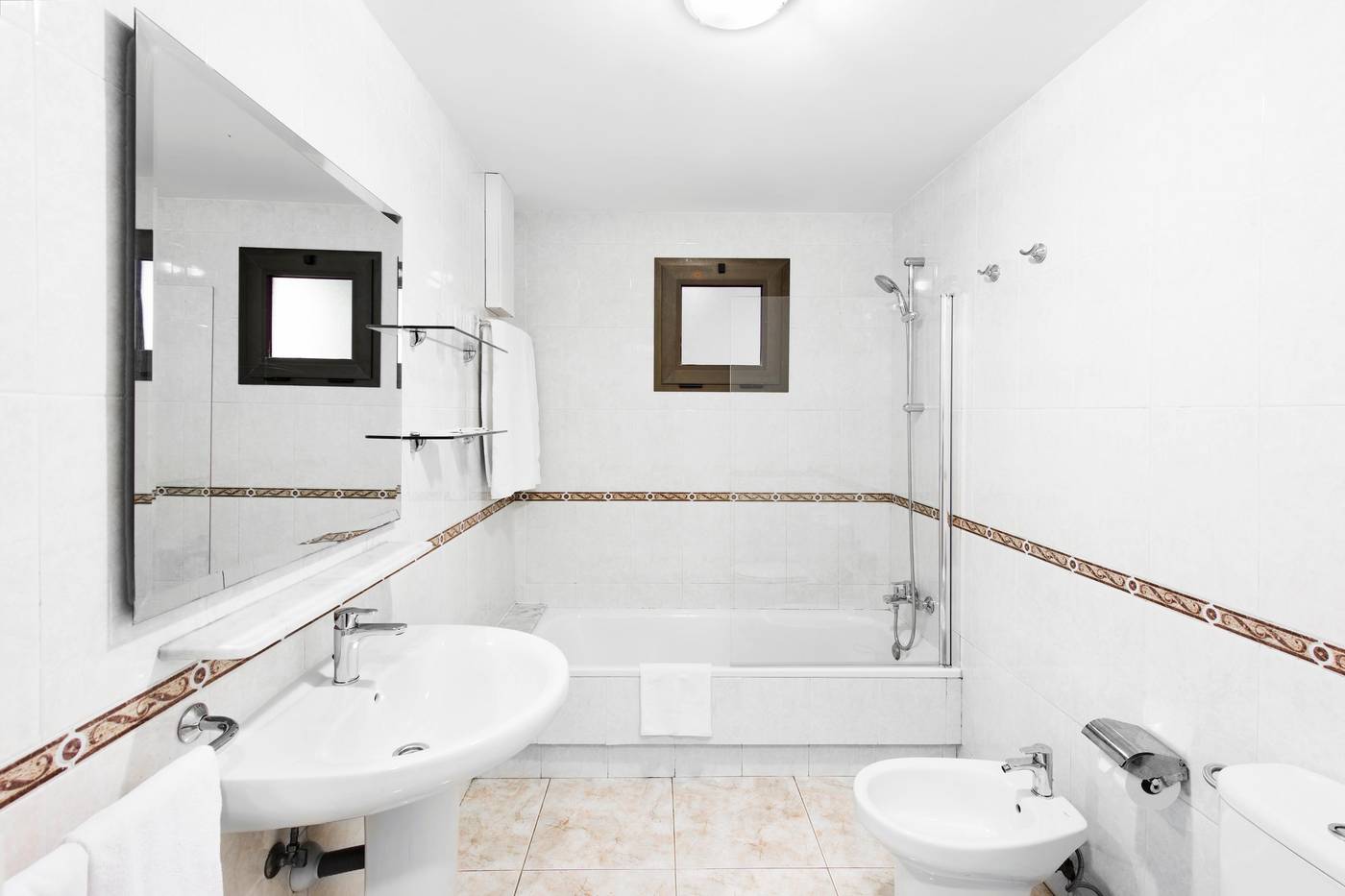 Elba-Lucia-Sport---Suite-Hotel-Room-29