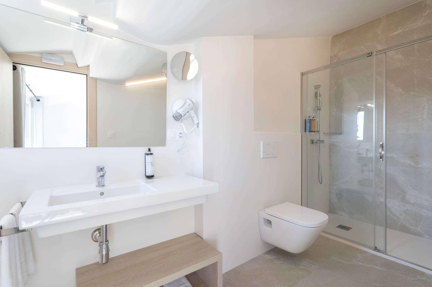 Apartamentos-Halley-Affiliated-By-Melia-Room-25