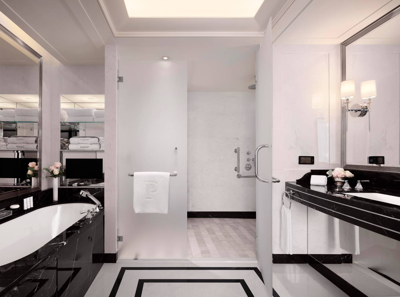 The-Peninsula-Paris-Room-47